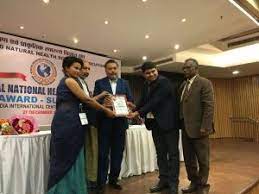 GD Goenka School of Medical & Allied Sciences faculty Dr. Shubhank Singh received National Health Award 2017