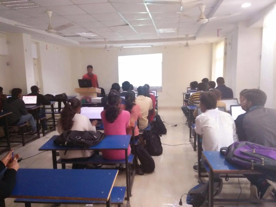 Python Programming Workshop at IUAC