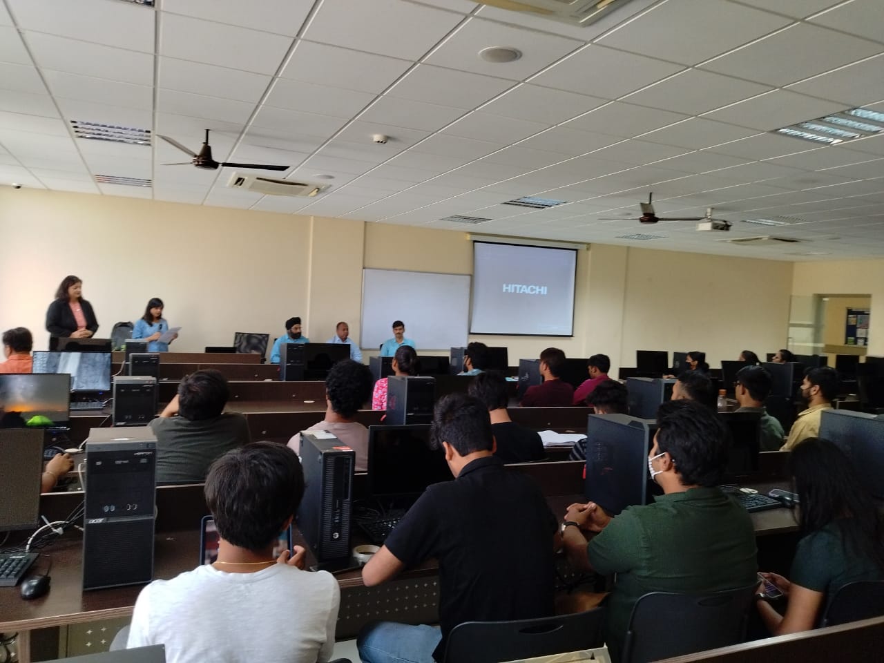 Seminar on 'How To Crack Top Rated Placements, Higher Education & Scholarships' by Career Labs