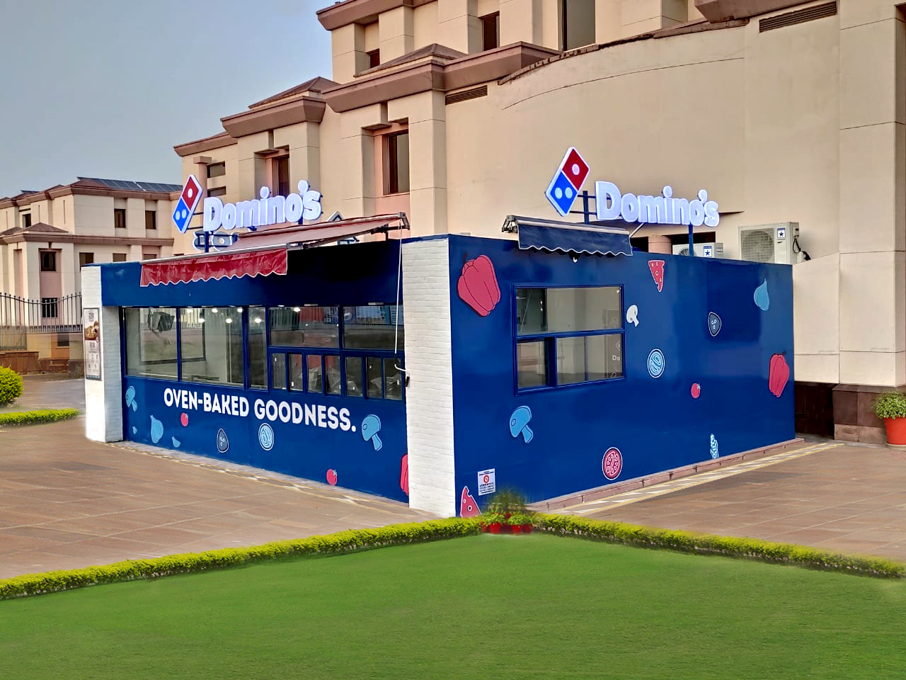 Dominos